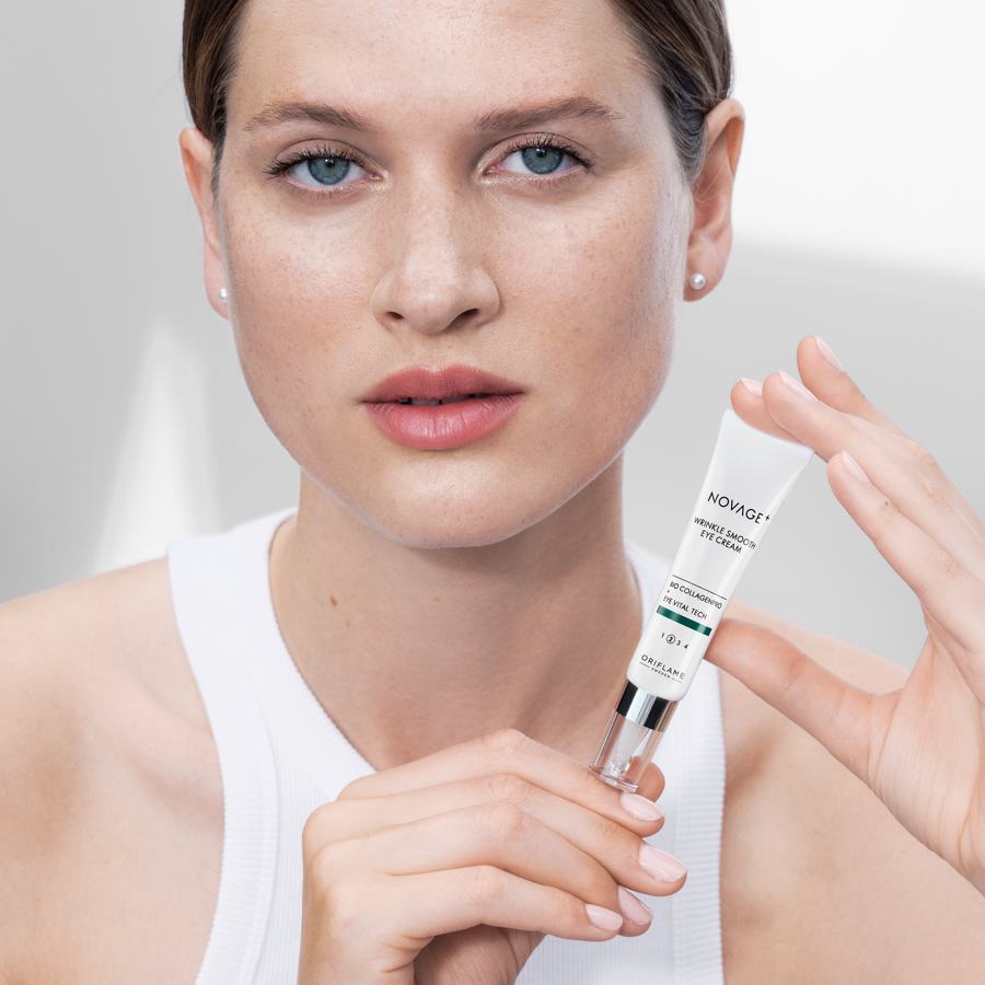 کرم دور چشم رینکل اسموت کلاژن ساز و ضد چروک نوایج پلاس 15میلNovage+ Wrinkle Smooth Eye Cream